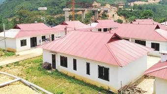 Nắng mới ở Tà Han