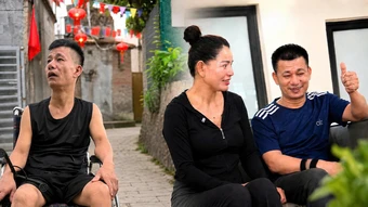Người phụ nữ bán cả cơ nghiệp 'gánh’ chồng qua cơn đột quỵ