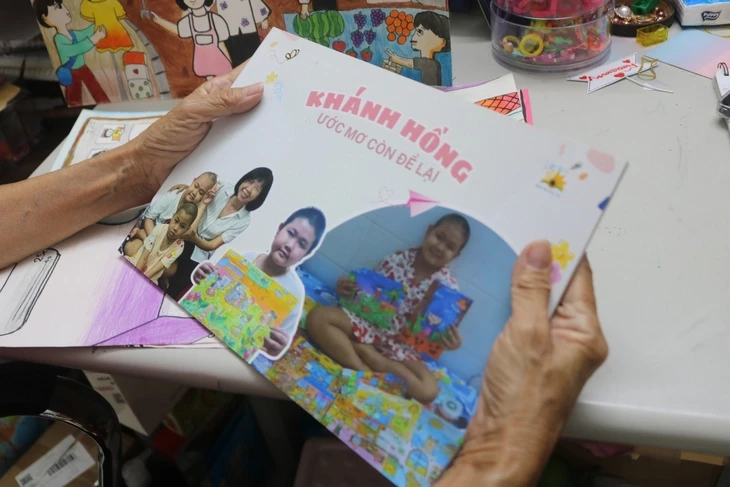 Những kỷ vật thân thương còn lại - Kỳ 2: Kỷ vật yêu thương cuối cùng của cô bé bị ung thư Những kỷ vật thân thương còn lại - Kỳ 2: Kỷ vật yêu thương cuối cùng của cô bé bị ung thư