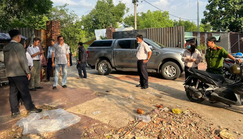 Rùng mình lò giết mổ lậu chó, mèo: 'Bốc hơi' bí ẩn trước giờ kiểm tra Rùng mình lò giết mổ lậu chó, mèo: 'Bốc hơi' bí ẩn trước giờ kiểm tra