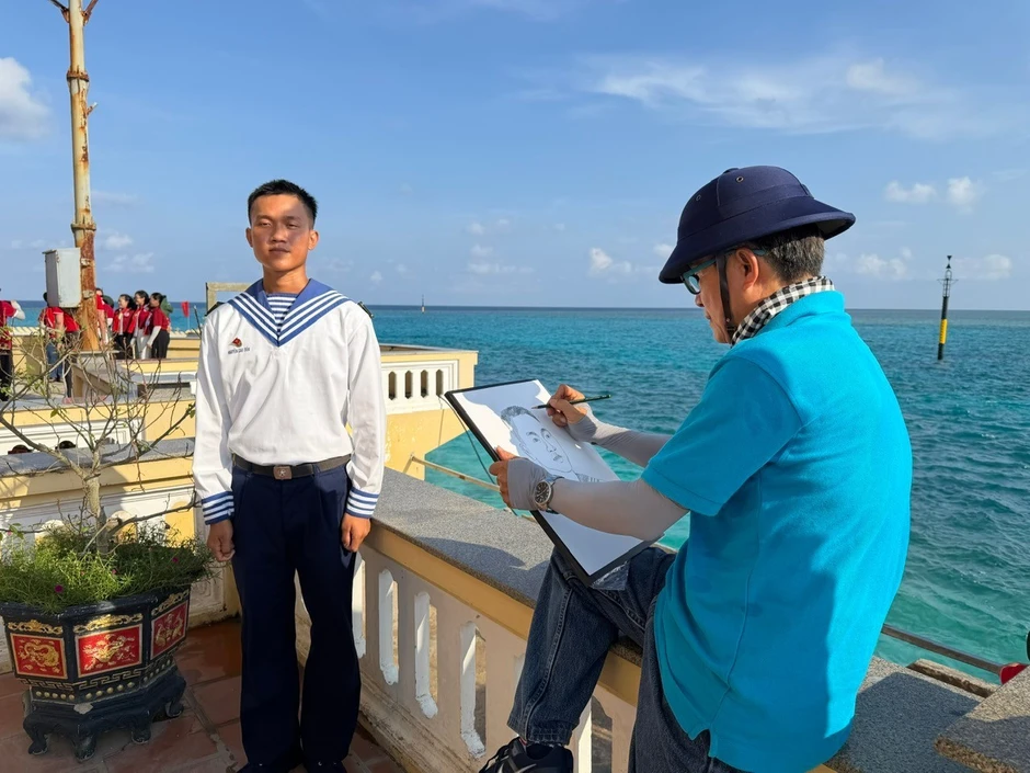Sức trẻ giữa trùng khơi: Mạch nguồn cảm xúc nơi đầu sóng Sức trẻ giữa trùng khơi: Mạch nguồn cảm xúc nơi đầu sóng