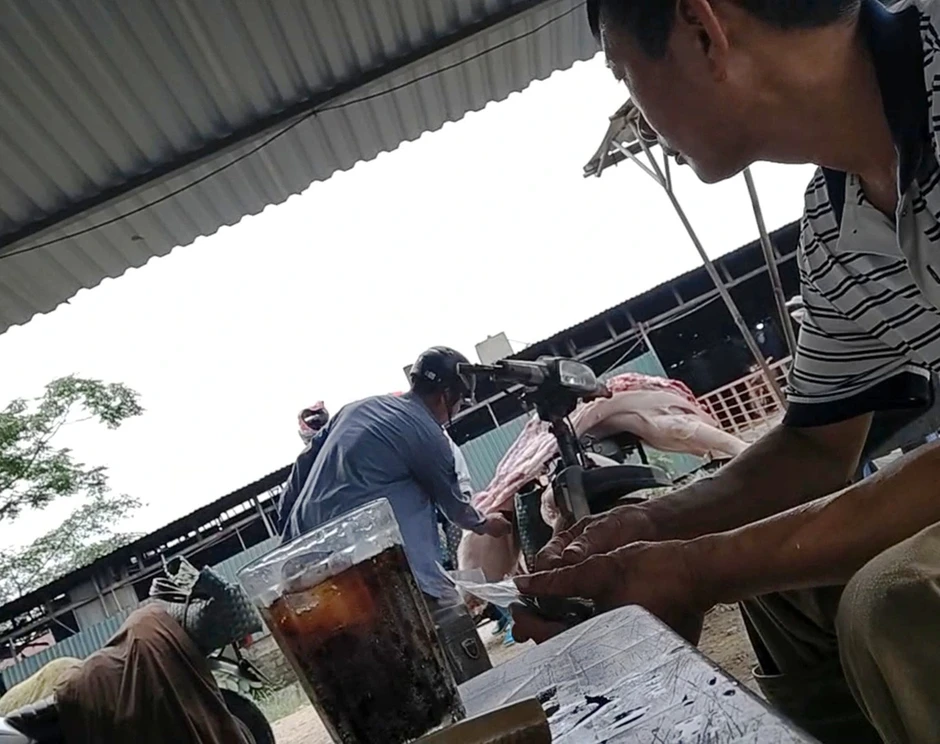 Thịt bẩn tung hoành qua lỗ hổng kiểm dịch Thịt bẩn tung hoành qua lỗ hổng kiểm dịch