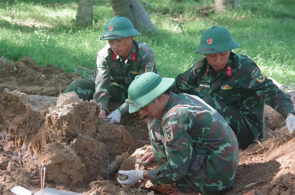 Tìm các anh giữa cỏ non Thành cổ Tìm các anh giữa cỏ non Thành cổ