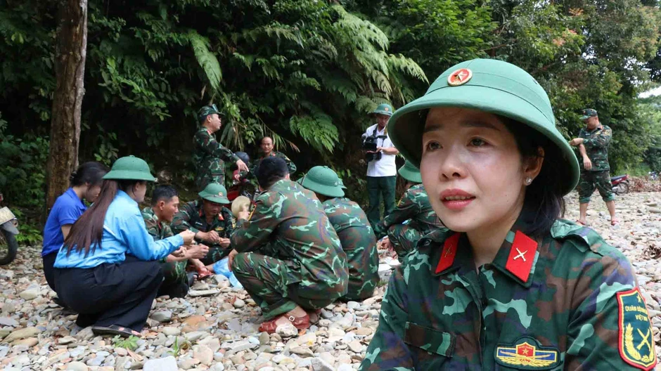 Tìm liệt sĩ trên dãy Trường Sơn: Chung một tấm lòng Tìm liệt sĩ trên dãy Trường Sơn: Chung một tấm lòng