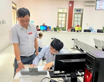 TP Hồ Chí Minh tăng trưởng hai con số - Bài 2: Lấy sự hài lòng của người dân làm thước đo