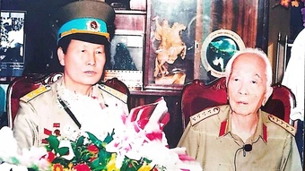 Từ canh trời Tổ quốc đến góc thiền giữa trời Tây Bắc
