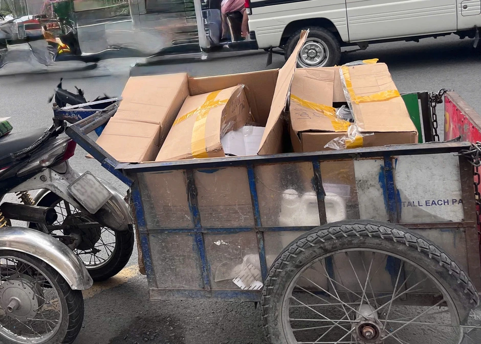 Vòng xoáy vé số 'mua đứt bán đoạn': 14 năm buồn vui đong đếm