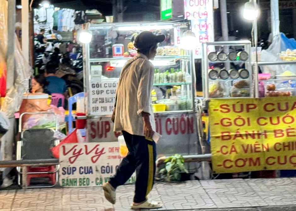 Vòng xoáy vé số 'mua đứt bán đoạn': Công ty xổ số có trách nhiệm xã hội? Vòng xoáy vé số 'mua đứt bán đoạn': Công ty xổ số có trách nhiệm xã hội?