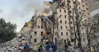 "Cỗ máy quân sự" của Nga khiến Ukraine hụt hơi ngăn chặn