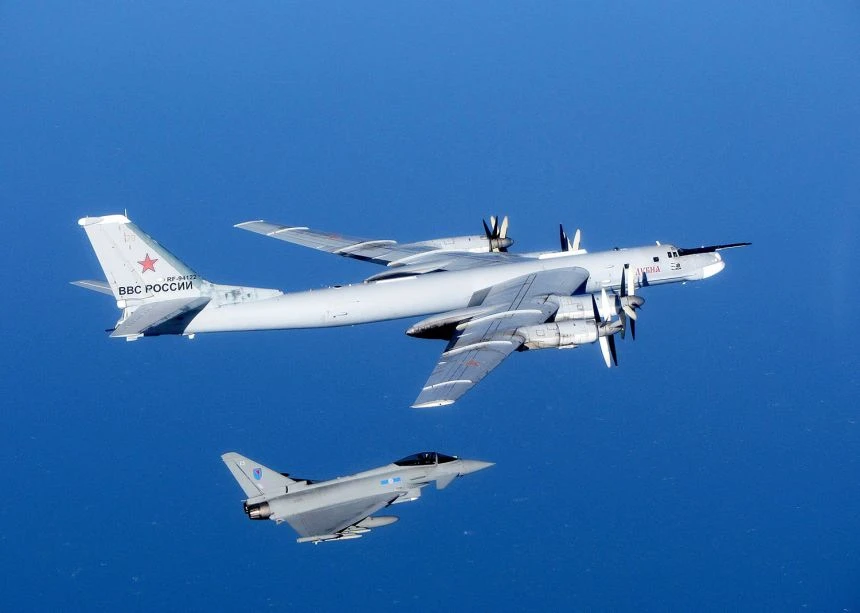 Báo Nga: "Số to chưa chắc hơn số nhỏ" - 4.500 máy bay NATO nhìn thế mà khó thắng 860 chiến đấu cơ Nga Báo Nga: "Số to chưa chắc hơn số nhỏ" - 4.500 máy bay NATO nhìn thế mà khó thắng 860 chiến đấu cơ Nga