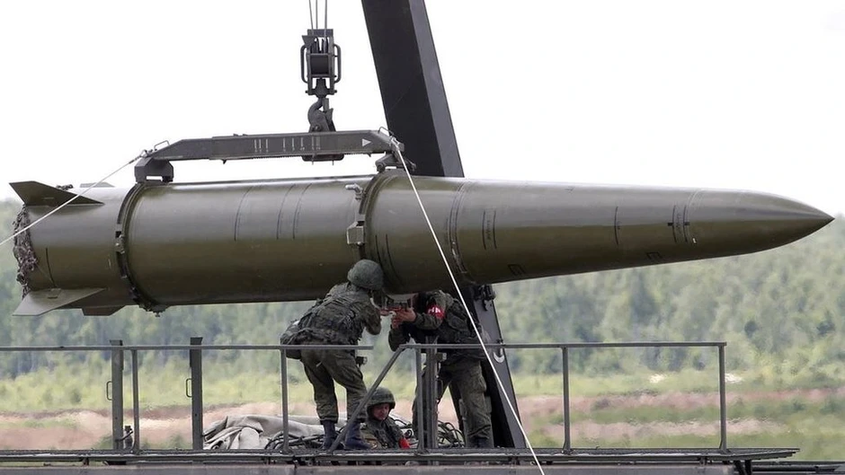 Bệ phóng tên lửa Nga ẩn nấp để bắn rồi chạy, hỏa lực Ukraine "bó tay" Bệ phóng tên lửa Nga ẩn nấp để bắn rồi chạy, hỏa lực Ukraine "bó tay"