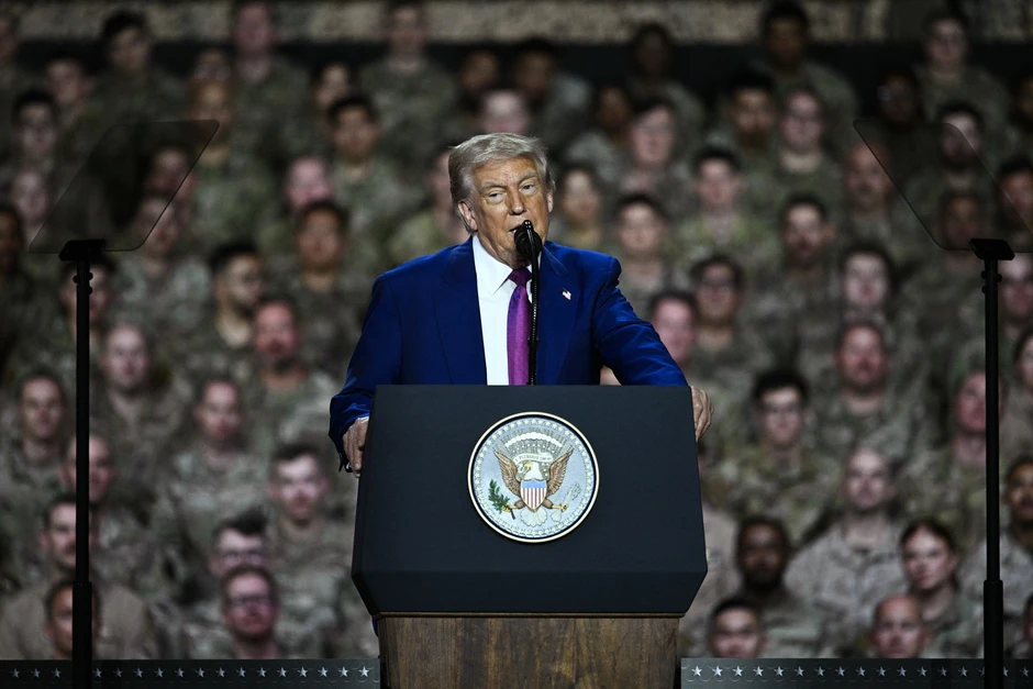 Binh sĩ Mỹ thương vong gia tăng, ông Trump không loại trừ tấn công Iran trên bộ Binh sĩ Mỹ thương vong gia tăng, ông Trump không loại trừ tấn công Iran trên bộ