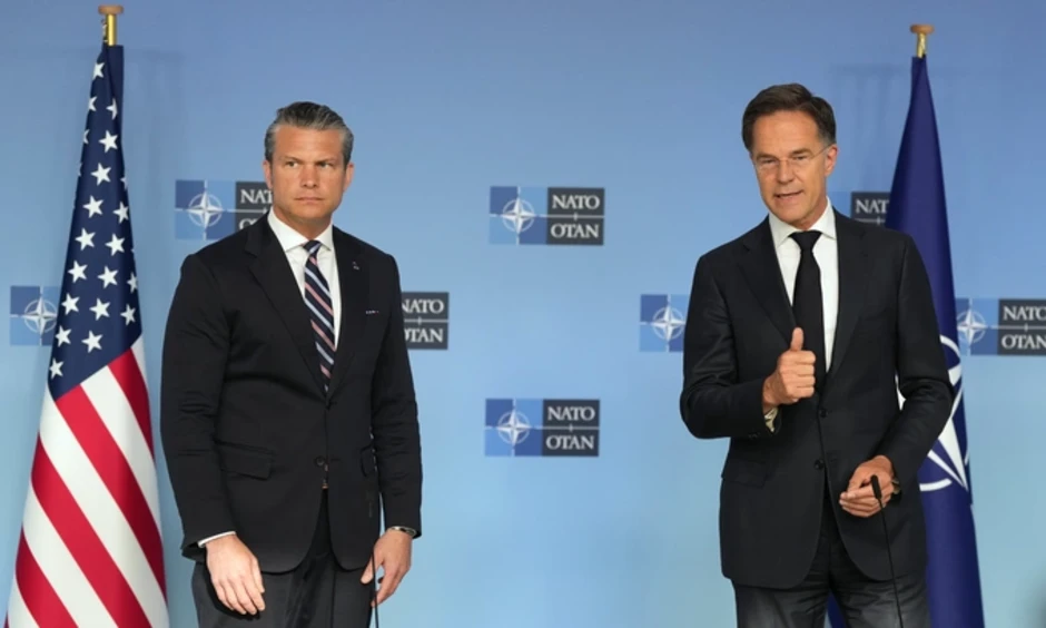 Bộ trưởng Hegseth: NATO đã là hổ giấy quá lâu Bộ trưởng Hegseth: NATO đã là hổ giấy quá lâu