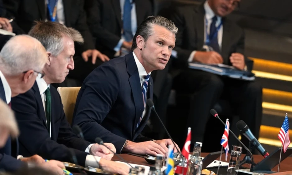 Bộ trưởng Hegseth: NATO đã là hổ giấy quá lâu Bộ trưởng Hegseth: NATO đã là hổ giấy quá lâu