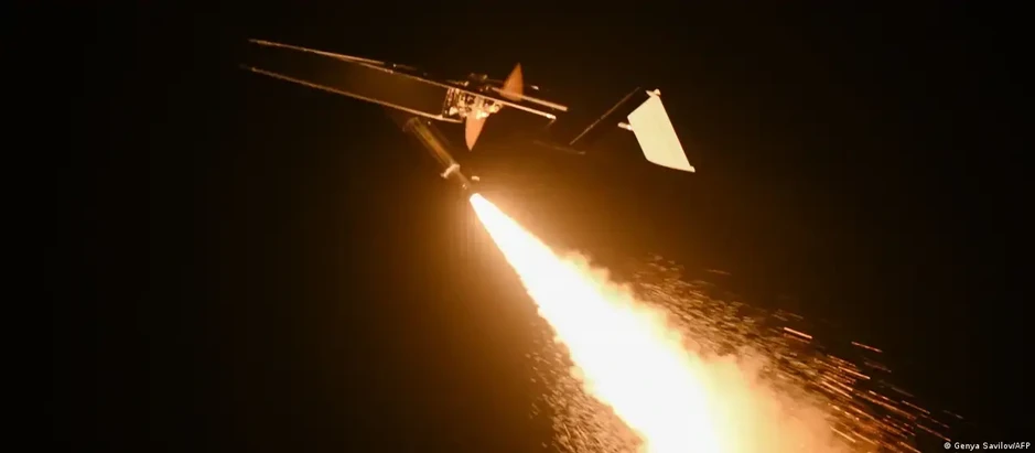 Các nước NATO "tiến thoái lưỡng nan" vì UAV Ukraine bay vào không phận Các nước NATO "tiến thoái lưỡng nan" vì UAV Ukraine bay vào không phận