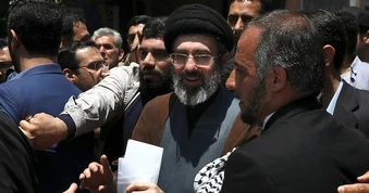 Chân dung tân lãnh tụ tối cao Iran Mojtaba Khamenei
