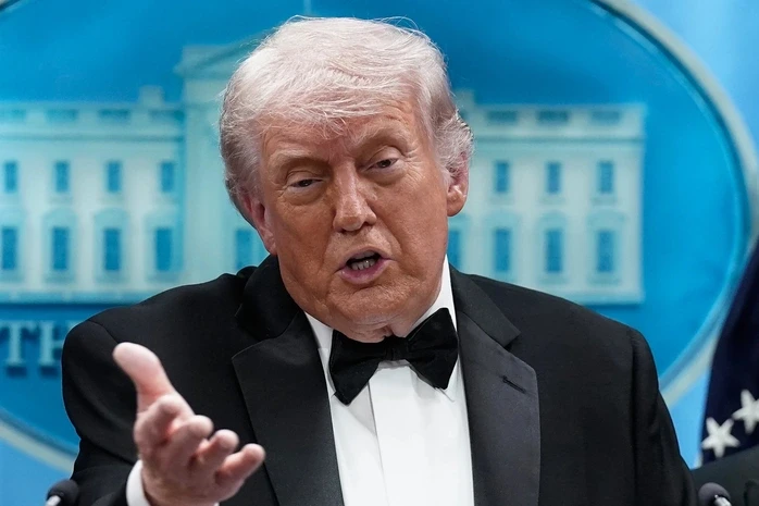 Chiến sự Trung Đông ngày 29-4: Ông Donald Trump nói Iran "nên sớm tỉnh ngộ", thêm eo biển bị đe dọa Chiến sự Trung Đông ngày 29-4: Ông Donald Trump nói Iran "nên sớm tỉnh ngộ", thêm eo biển bị đe dọa