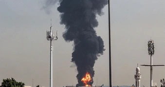 Chiến sự Trung Đông ngày 3-4: Iran dọa "xóa sổ" tài sản Mỹ, cảnh báo gay gắt ông Donald Trump