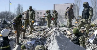 Chiến sự Ukraine 17/(: Ukraine thất thủ tại Dobropillia chỉ còn tính bằng ngày - Nga truy quét hàng nghìn binh sĩ Ukraine mắc kẹt trong vòng vây khổng lồ ở Kharkov