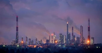 Chiến sự Ukraine ngày 1.479: Mỹ nới lỏng cấm vận Nga, châu Âu phản đối kịch liệt