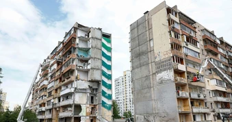Chiến sự Ukraine ngày 1.542: Nga tập kích dồn dập, Kyiv tăng đánh nhà máy lọc dầu
