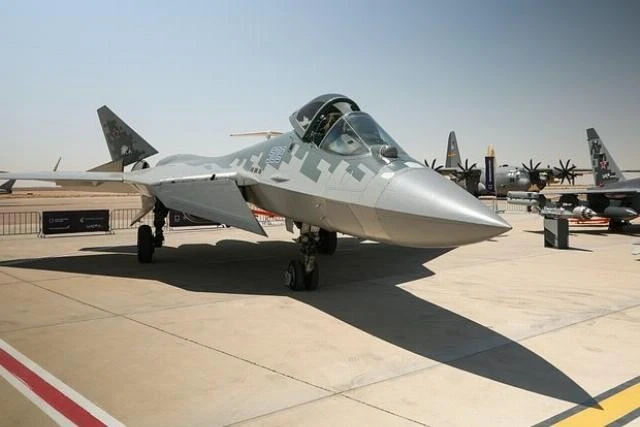 Điểm yếu của tiêm kích Su-57 khi mang tên lửa S-71 được xác định Điểm yếu của tiêm kích Su-57 khi mang tên lửa S-71 được xác định