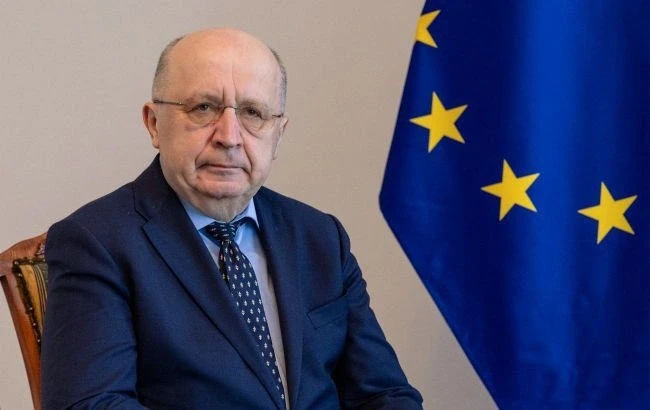 EU muốn hỏi Tổng thống Ukraine lý do thay bộ trưởng quốc phòng EU muốn hỏi Tổng thống Ukraine lý do thay bộ trưởng quốc phòng