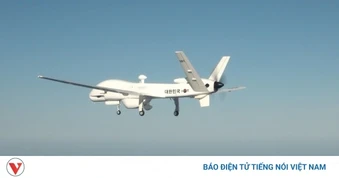 Hàn Quốc ra mắt UAV trinh sát tự sản xuất đầu tiên