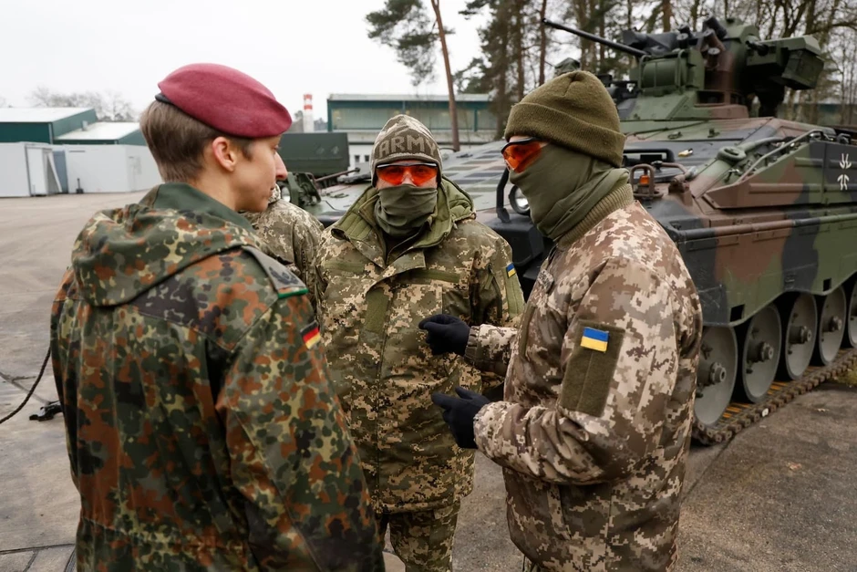 Hàng trăm binh sĩ Ukraine có thể đã đào ngũ tại Đức khi huấn luyện Hàng trăm binh sĩ Ukraine có thể đã đào ngũ tại Đức khi huấn luyện