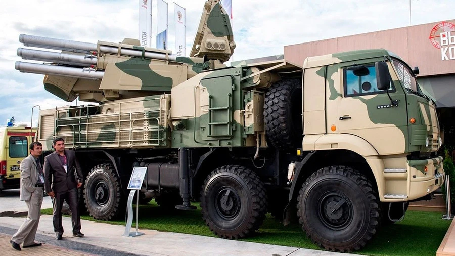 Hệ thống Pantsir mới dùng được nhiều loại tên lửa được đưa vào trực chiến Hệ thống Pantsir mới dùng được nhiều loại tên lửa được đưa vào trực chiến