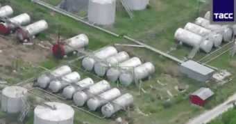Hình ảnh kho dầu của quân đội Ukraine cháy lớn sau đòn tập kích của UAV Geran