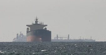Iran "bật đèn xanh" cho tàu Ấn Độ đi qua eo biển Hormuz