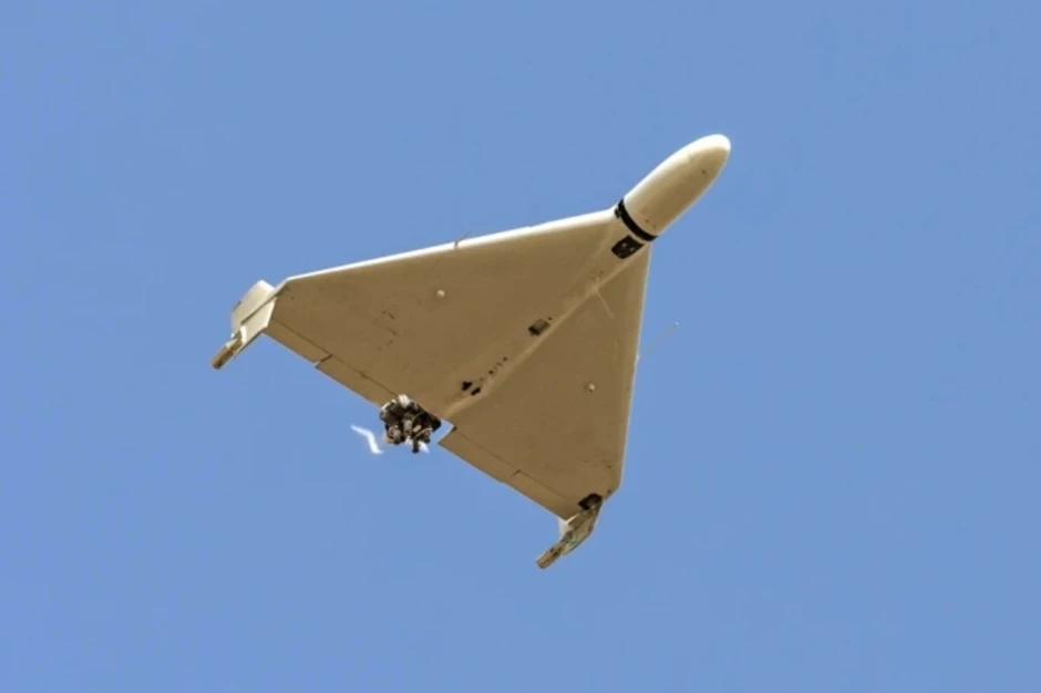 Iran tuyên bố phóng UAV tập kích tàu chiến Mỹ Iran tuyên bố phóng UAV tập kích tàu chiến Mỹ