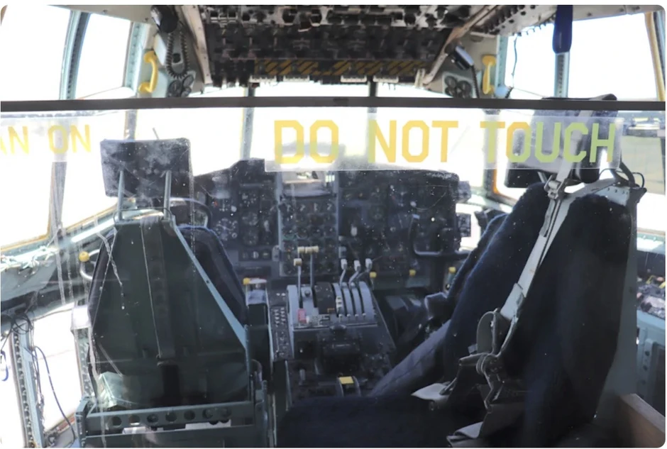 Khám phá 'gã khổng lồ' vận tải C-130 Hercules của quân đội Mỹ Khám phá 'gã khổng lồ' vận tải C-130 Hercules của quân đội Mỹ
