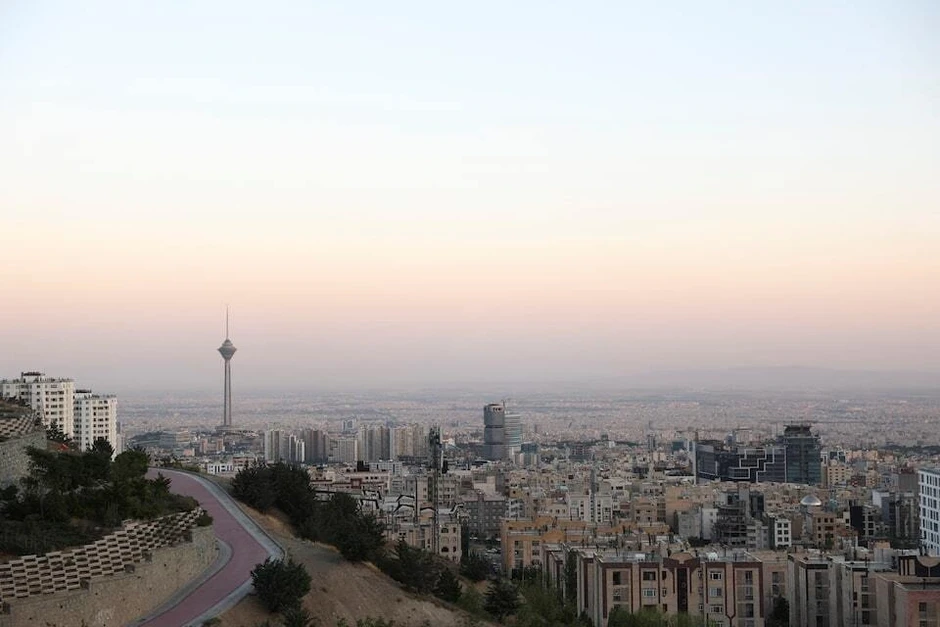 Khoản đầu tư 300 tỷ USD sẽ chảy vào Iran sau thỏa thuận hòa bình với Mỹ? Khoản đầu tư 300 tỷ USD sẽ chảy vào Iran sau thỏa thuận hòa bình với Mỹ?