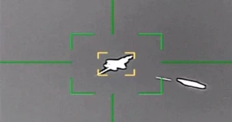 Khoảnh khắc Iran khóa mục tiêu và khai hỏa vào "tia chớp" F-35 của Mỹ