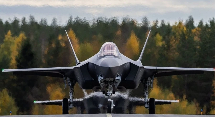 Không quân Phần Lan nhận được những chiến đấu cơ F-35A đầu tiên Không quân Phần Lan nhận được những chiến đấu cơ F-35A đầu tiên