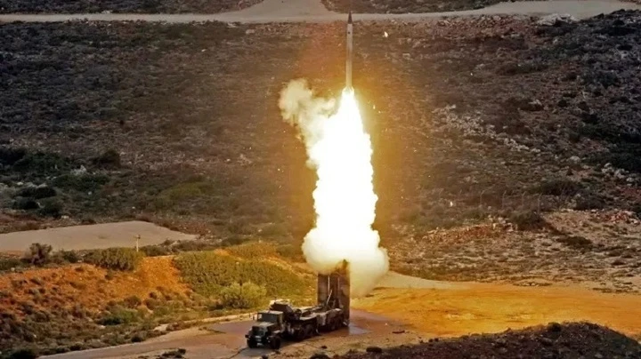 Lá chắn phòng không S-300 Iran bị Mỹ - Israel dễ dàng vô hiệu hóa? Lá chắn phòng không S-300 Iran bị Mỹ - Israel dễ dàng vô hiệu hóa?