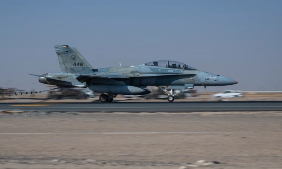 Loạt F-15 Mỹ có thể đã bị một tiêm kích Kuwait bắn hạ Loạt F-15 Mỹ có thể đã bị một tiêm kích Kuwait bắn hạ