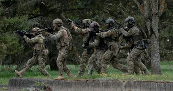 Loạt nước NATO phản đối trích thêm GDP để viện trợ cho Ukraine