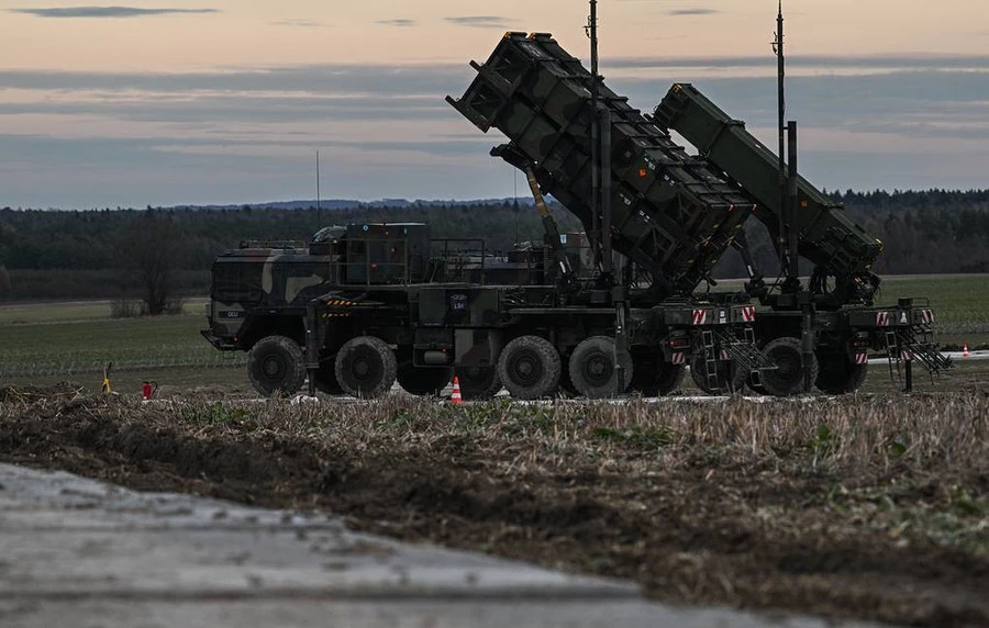 Mỹ gửi thêm 2 hệ thống tên lửa Patriot cho Saudi Arabia và Qatar Mỹ gửi thêm 2 hệ thống tên lửa Patriot cho Saudi Arabia và Qatar