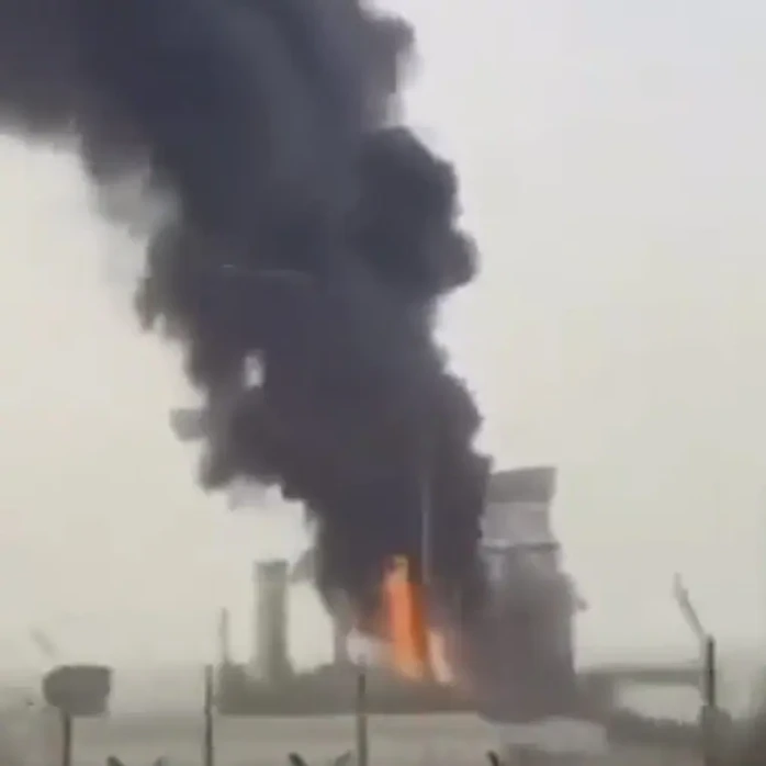 Mỹ mở chiến dịch khai thông eo biển Hormuz, Israel quyết đưa bộ binh vào Iran Mỹ mở chiến dịch khai thông eo biển Hormuz, Israel quyết đưa bộ binh vào Iran