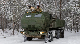 Mỹ muốn mua tên lửa giá rẻ tầm 1.000 km cho HIMARS
