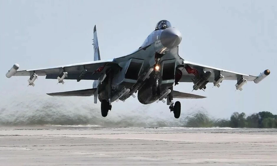 NATO, Ukraine treo thưởng để tìm cách vô hiệu hóa sân bay Nga NATO, Ukraine treo thưởng để tìm cách vô hiệu hóa sân bay Nga