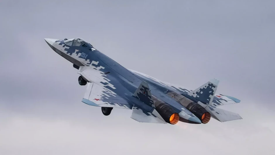 Nga - Ấn Độ thảo luận sản xuất chung "bóng ma bầu trời" Su-57