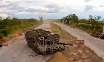 Nga tìm cách xuyên phá vành đai pháo đài ở Donetsk