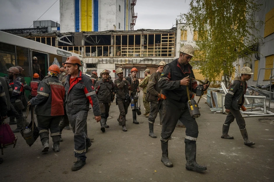Nga tung đòn sấm sét, ngành thép Ukraine bên bờ vực sụp đổ hoàn toàn -Ukraine khẩn thiết cầu cứu quốc tế hỗ trợ Nga tung đòn sấm sét, ngành thép Ukraine bên bờ vực sụp đổ hoàn toàn -Ukraine khẩn thiết cầu cứu quốc tế hỗ trợ