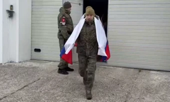 Nga và Ukraine trao đổi hàng trăm tù binh