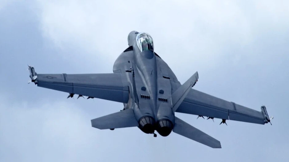 Nỗ lực tăng 'tuổi thọ' cho chiến đấu cơ F/A-18 Super Hornet