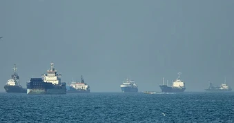 Nóng: Mỹ mở đợt không kích mới vào Iran
